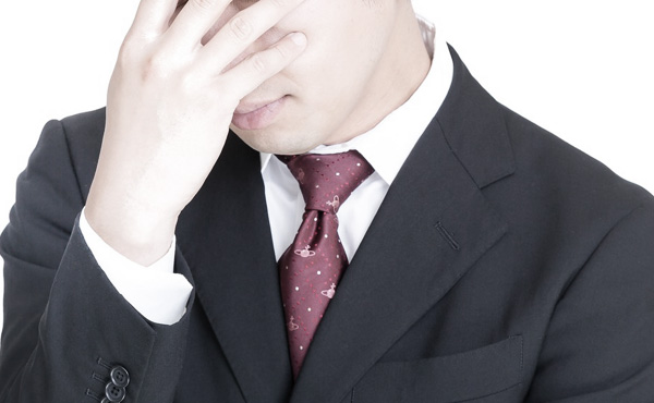 【悲報】休日出勤の僕、始業1時間前に出社したかった為、無断欠勤扱いとなり休日出勤なのに有休強制消化で1日勤務することになる