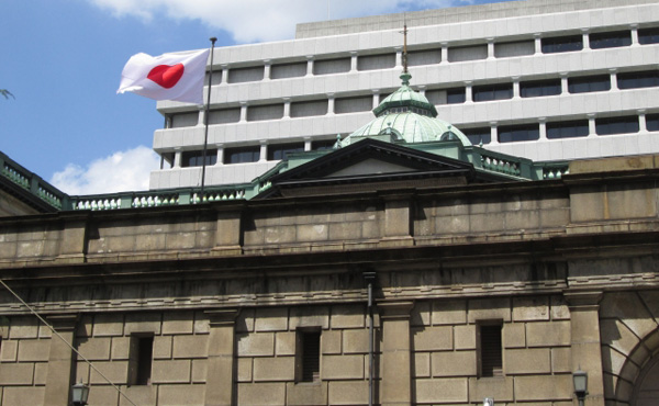 日銀、企業の4割で大株主 イオンなど5社で「筆頭」