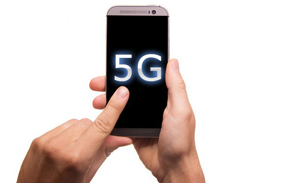 スマホ買うには時期が悪い、今はまだ買うな、20年からは次世代通信「5G」だぞ