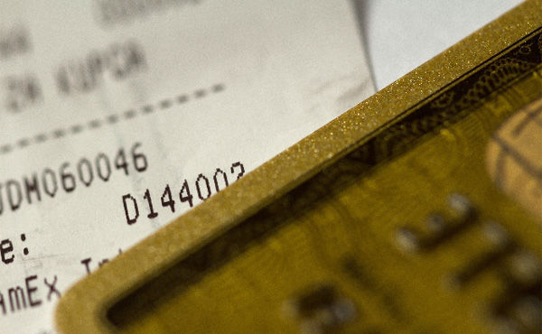 口座残高ゼロ円でクレジットカード使って買物しまくったらどうなるの？