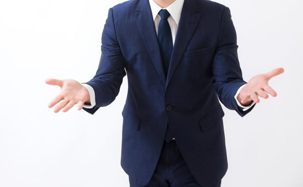 投資信託の話を持ち掛けて来る銀行員達