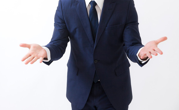 証券マン友人「金は運用するもの!貯金する奴はアホ!」