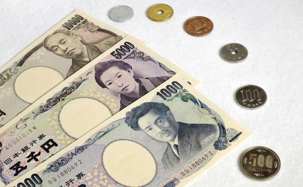 最近まじで現金使うこと少なくね?