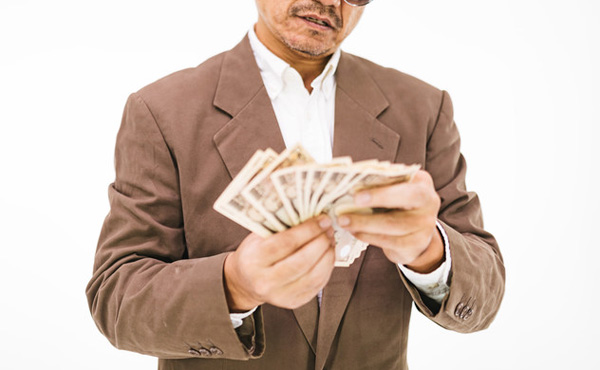 会社に借金取り来て草