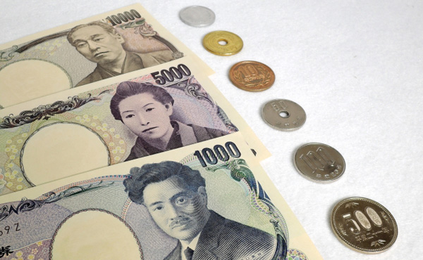 なぜ日本は現金払い文化が根強いのか分かった!!!これ正解だろwww