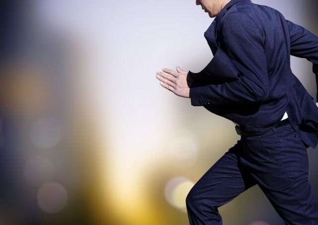 【朗報】たった40秒間だけ全力疾走するだけで30分の運動効果が得られる : 理系にゅーす