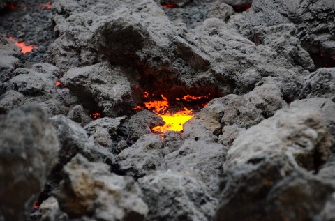 lava-2075076_640