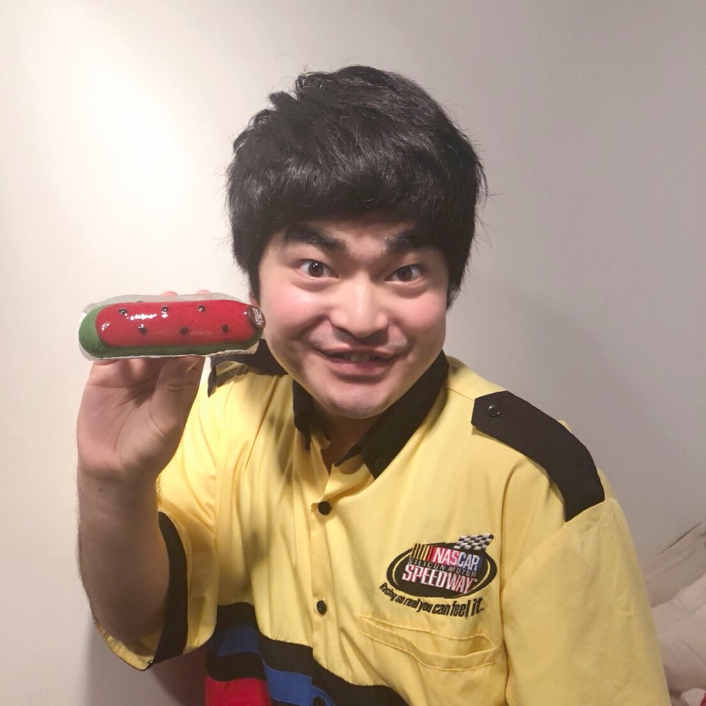 俳優 加藤諒 警察官3人から職務質問を受ける 超怖かったぁ泣 見ず知らず人達に鞄の中掻き回されて 気になる芸能まとめ