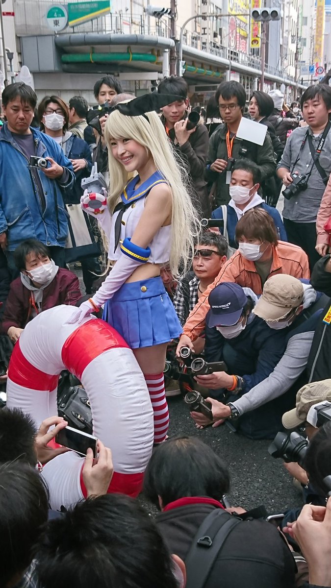 【画像】コスプレイヤーさん、ローアングル撮影カメコにブチギレｗｗｗｗｗｗｗｗｗｗ73e