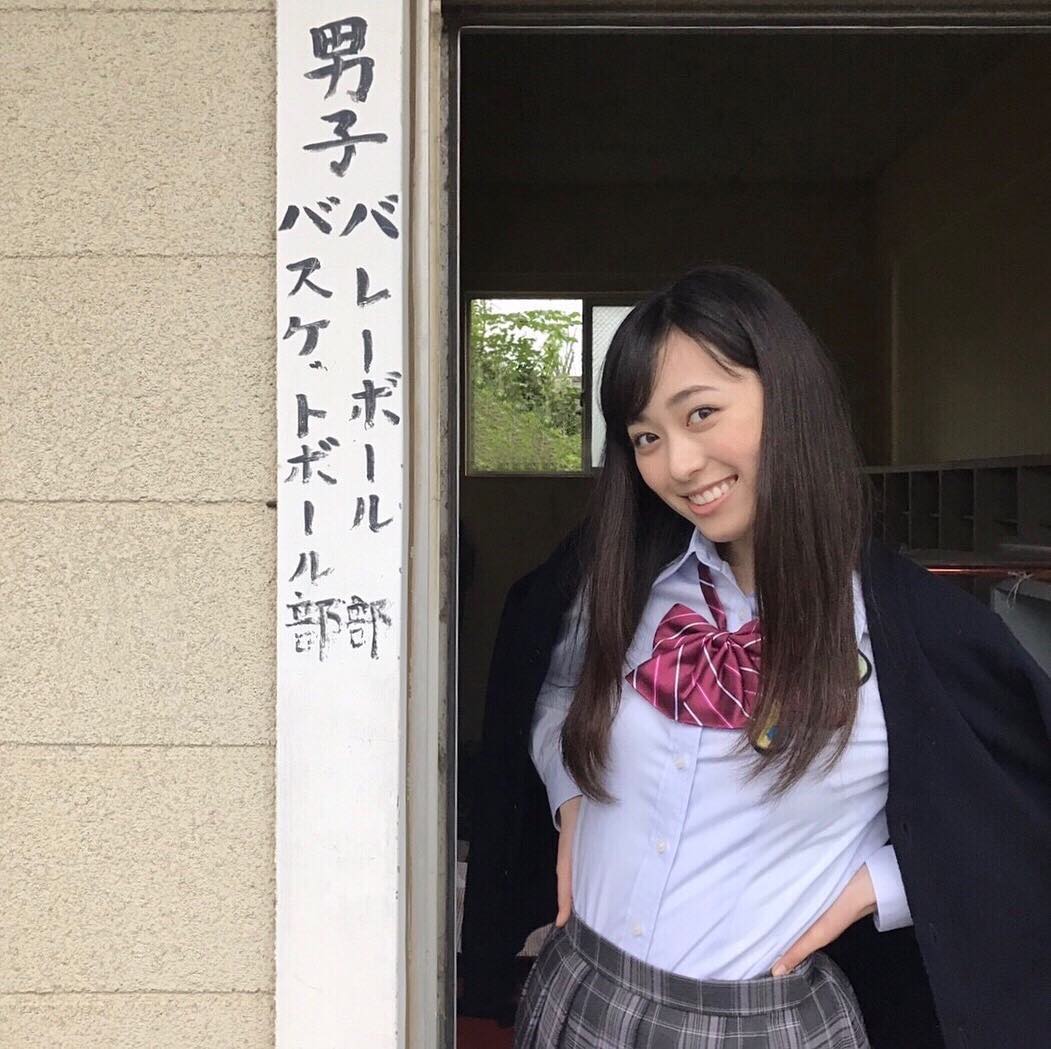 画像 まいんちゃん 福原遥 マネージャー風制服コスプレが可愛すぎるwww 気になる芸能まとめ 画像 まいんちゃん 福原遥 マネージャー風制服コスプレが可愛すぎるwww 気になる芸能まとめ