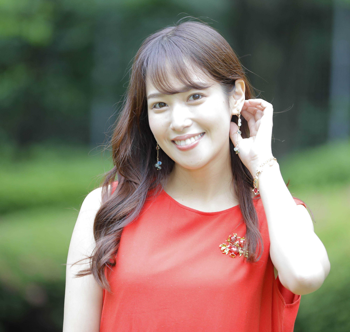 鷲見玲奈アナ 髪質改善ケアでつやつやヘア披露 シャンプーのcm来ますね などの声 気になる芸能まとめ 鷲見玲奈アナ 髪質改善ケアでつやつやヘア披露 シャンプーのcm来ますね などの声 気になる芸能まとめ