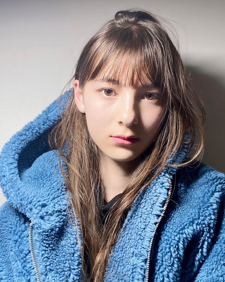 画像10枚 ドイツハーフjcさん 13歳で大人の顔になりました 気になる芸能まとめ