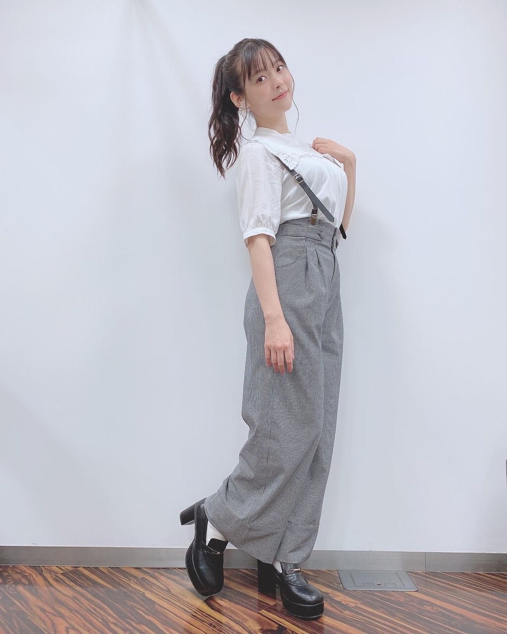 画像 服が透けてしまい アレが見えている声優 気になる芸能まとめ 画像 服が透けてしまい アレが見えている声優 気になる芸能まとめ