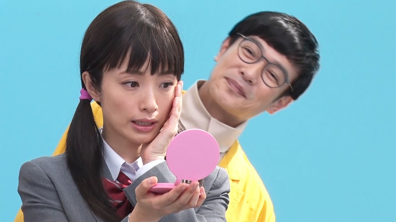 画像 上戸彩 35 制服姿を披露してしまう 気になる芸能まとめ 画像 上戸彩 35 制服姿を披露してしまう 気になる芸能まとめ