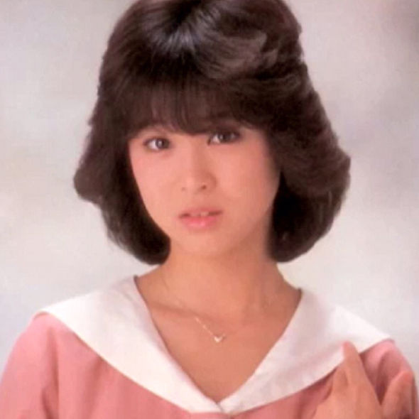 河合奈保子の方が松田聖子より可愛いいし歌も上手なのになんで時代は松田聖子を選んだのか 気になる芸能まとめ 河合奈保子の方が松田聖子より可愛いいし歌も上手なのになんで時代は松田聖子を選んだのか 気になる芸能まとめ