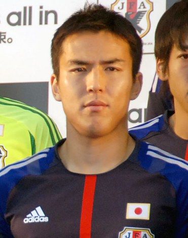 長谷部誠 佐藤ありさとの結婚報告にミスチルの詞を引用 凛々と茂るあの草木の様に 強く強く 気になる芸能まとめ 長谷部誠 佐藤ありさとの結婚報告にミスチルの詞を引用 凛々と茂るあの草木の様に 強く強く 気になる芸能まとめ