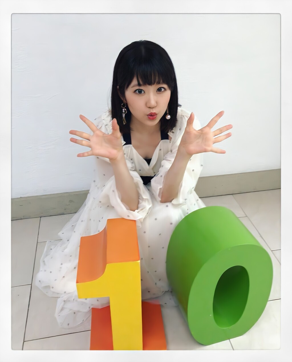 画像】声優の東山奈央さん、えっちな谷間をサービスしちゃうｗ : 気になる芸能まとめ