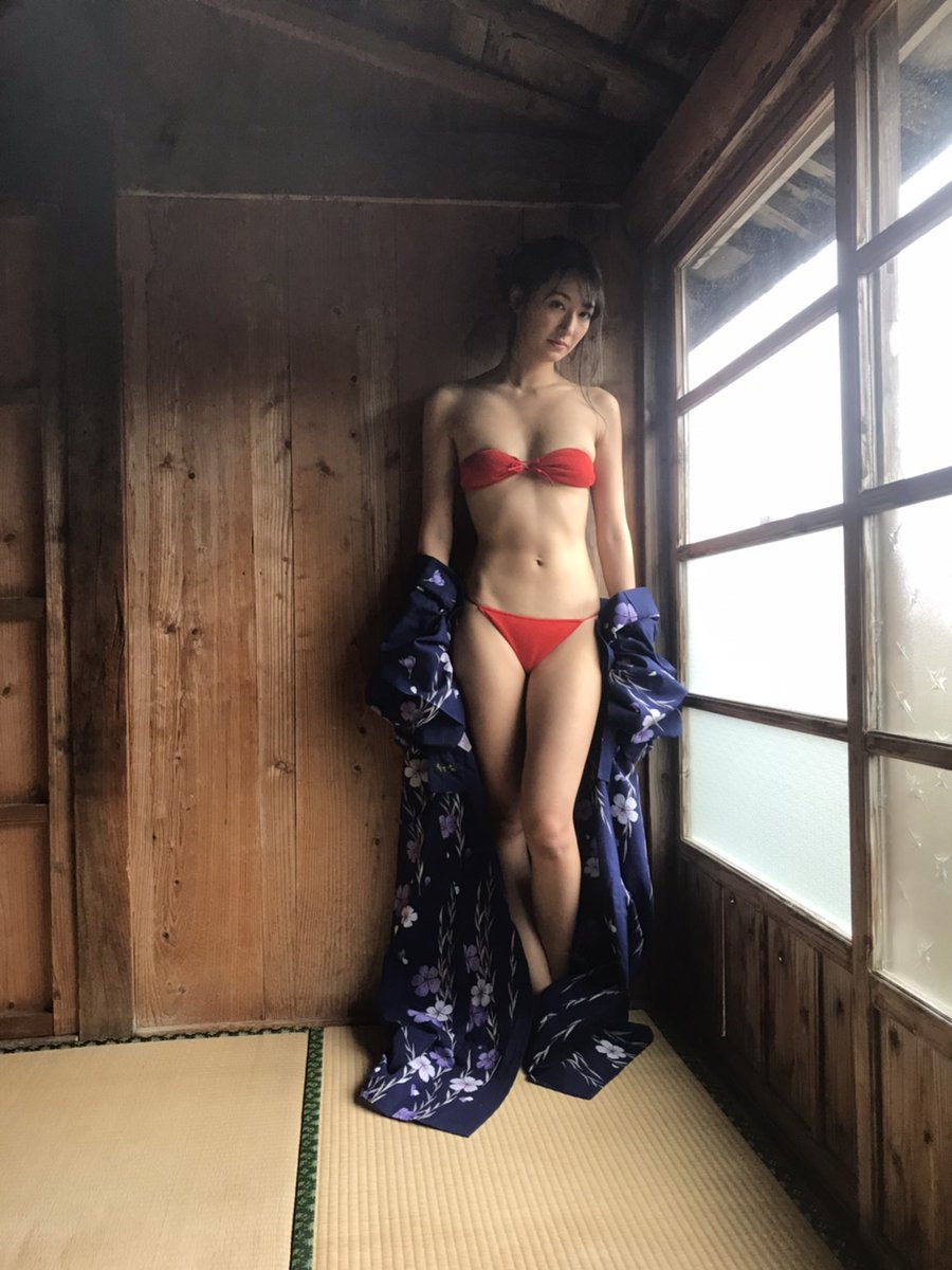 画像60枚 レースクイーンからグラドルになった近藤みやびさん美しい