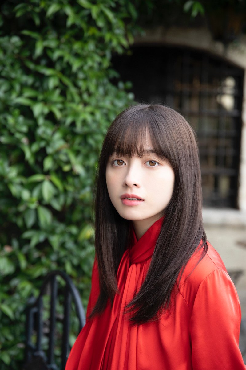 【画像】女優 橋本環奈さんがついに・・・お尻を出す！ 気になる芸能まとめ
