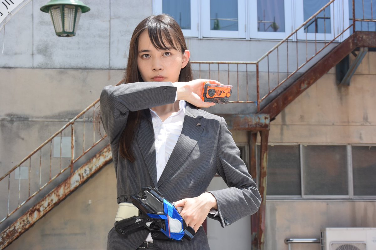 画像7枚 仮面ライダー 女性が変身するけど これがカッコイイ 気になる芸能まとめ 画像7枚 仮面ライダー 女性が変身するけど これがカッコイイ 気になる芸能まとめ