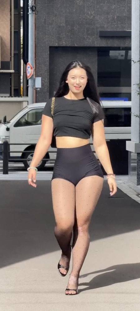 qjm5yUs