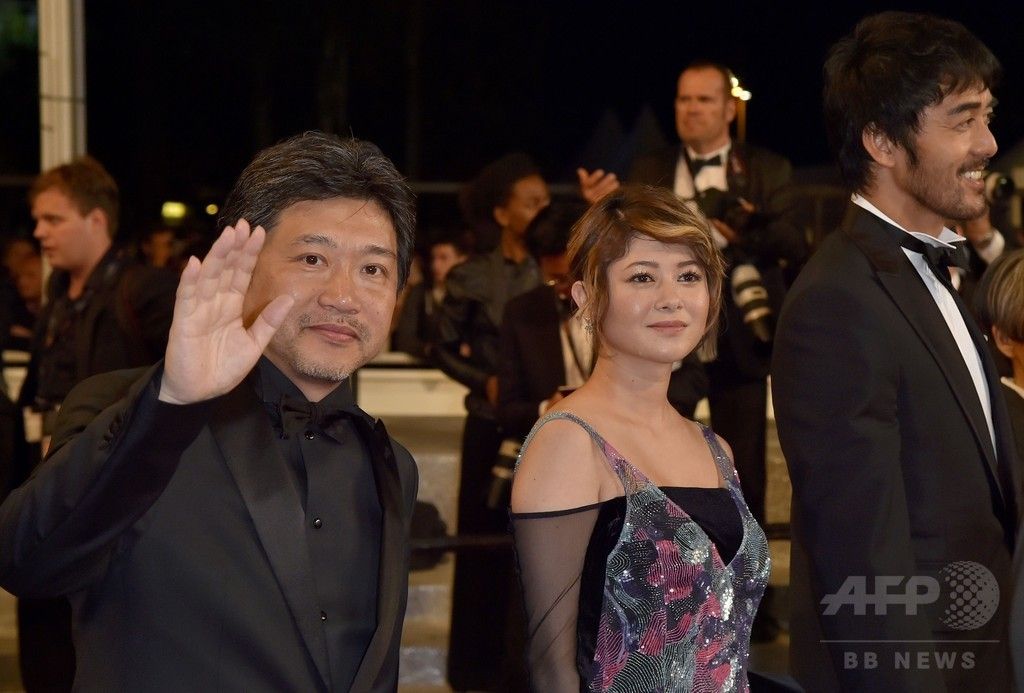 映画 真木よう子が太りすぎ カンヌで阿部寛主演 海よりもまだ深く 正式上映 約7分のスタンディングオベーション 気になる芸能まとめ 映画 真木よう子が太りすぎ カンヌで阿部寛主演 海よりもまだ深く 正式上映 約7分のスタンディングオベーション 気になる芸能まとめ