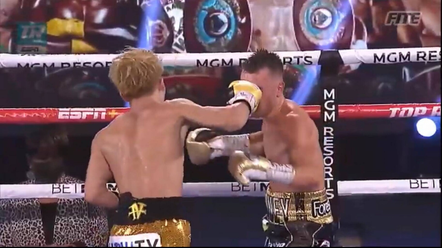 ボクシング 井上尚弥 鮮やかko勝ち 7回右ストレート一閃 ベガス初陣飾る Wba4度目 Ibf2度目の防衛 気になる芸能まとめ