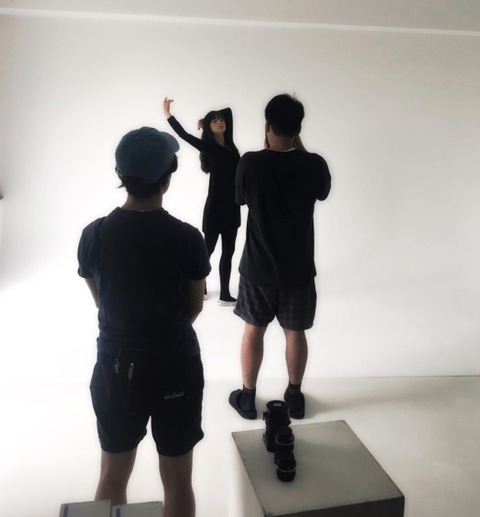 2017y09m25d_091902190