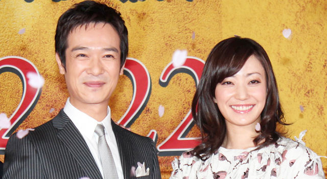 仕事復帰が早すぎる 菅野美穂 噂される堺雅人との離婚危機と稲垣吾郎との復縁 気になる芸能まとめ