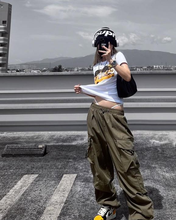 チラ見せ下着UH1n5k2