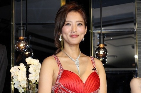 2017y10m04d_100555340