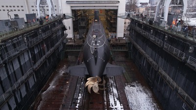 project-677-velikie-luki-submarine-launched