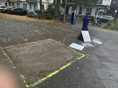 【速報】ドイツの慰安婦像、強制撤去 市民団体が抵抗したせいでジープの次はトラックに乗せられて行くwww G3ctpc1WgAA52rK