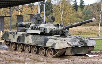 4thTankBrigade_-_T-80U_-09