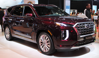 2019_or_2020_Hyundai_Palisade_front_NYIAS_2019