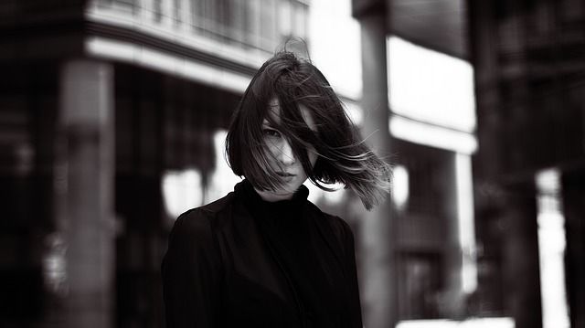 本当は寂しいはずなのに 超自立女性が失恋 離婚をしたとき 心理カウンセラー 近藤あきとし 本当は寂しいはずなのに 超自立女性が失恋 離婚をしたとき 心理カウンセラー 近藤あきとし