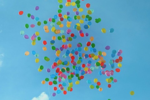 colour-party-sky-color-multi-coloured[1]