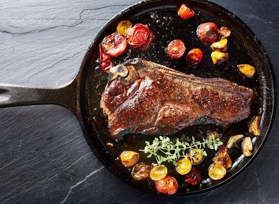 New-York-strip-steak-in-iron-skillet