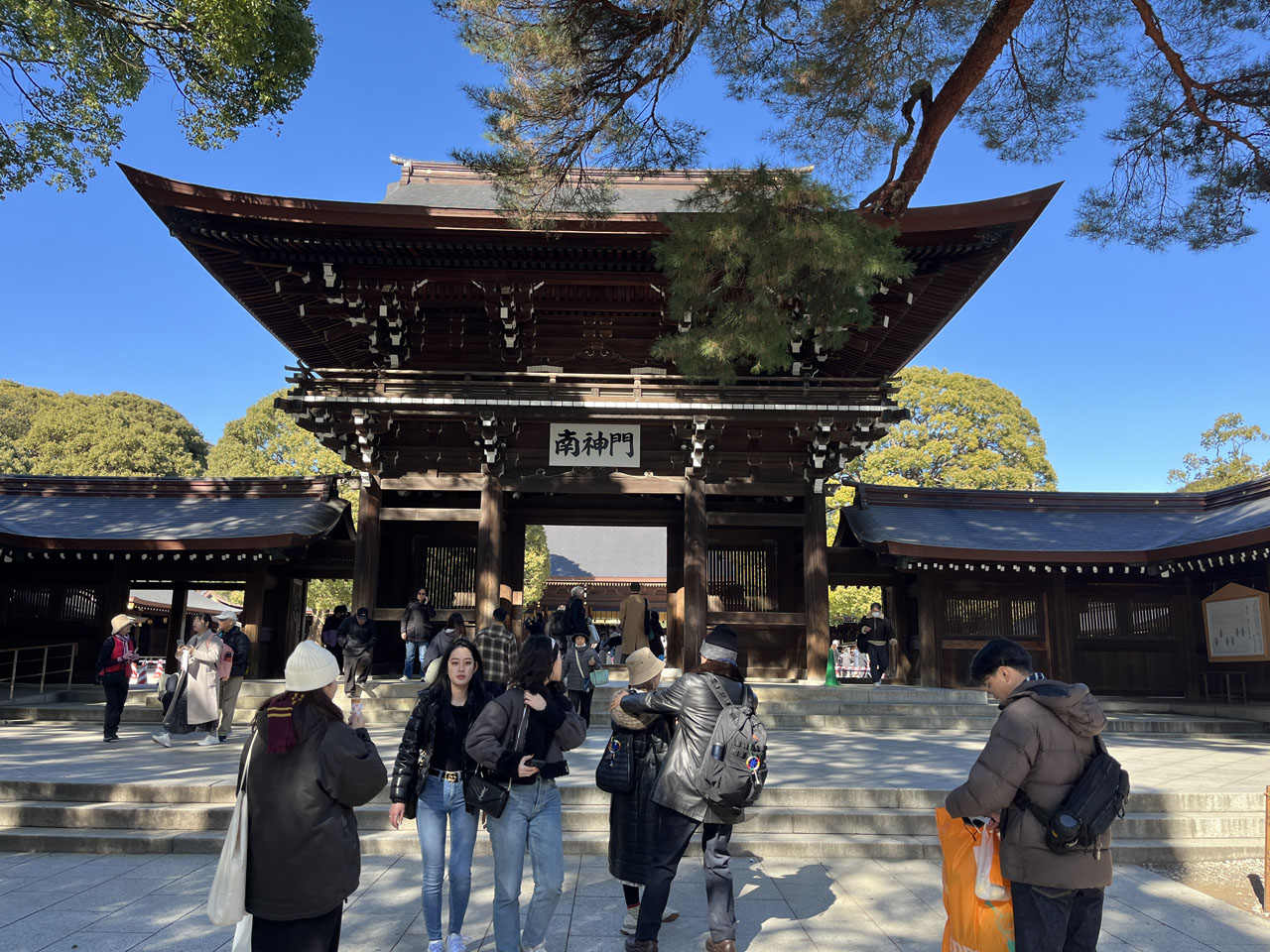 明治神宮御軸　明治神宮 明治神宮 / 東京都渋谷区 | 御朱印・神社メモ