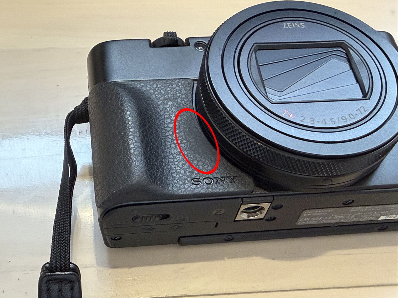 ソニー DSC-RX100M7にJJCハンドグリップを付けた : Salaryman C3