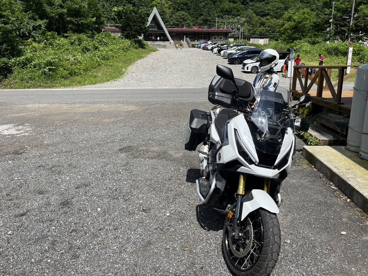 ホンダ X-ADV 2025年モデルの6ケ月（5000km）インプレ : Salaryman C3