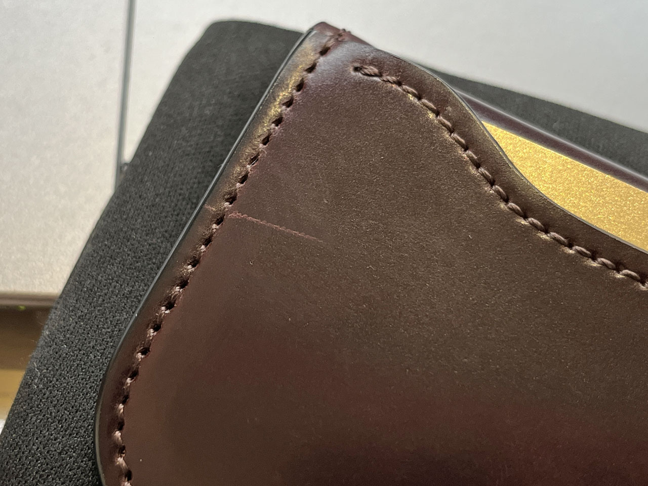 シェルコードバンのラストクロップス LC タングをメンテナンス【傷補修