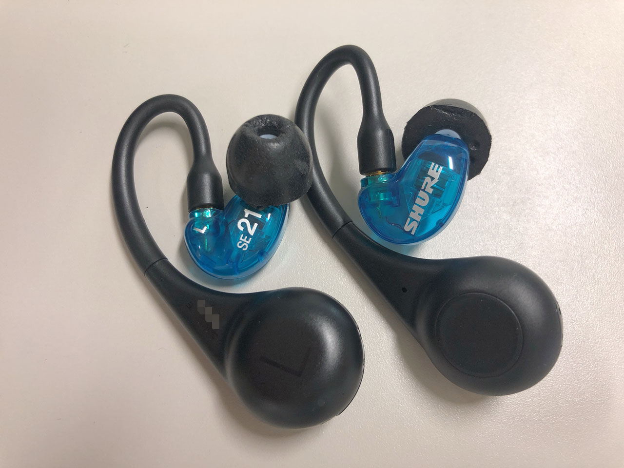 SHURE AONIC 215 TRUE WIRELESS : Salaryman C3