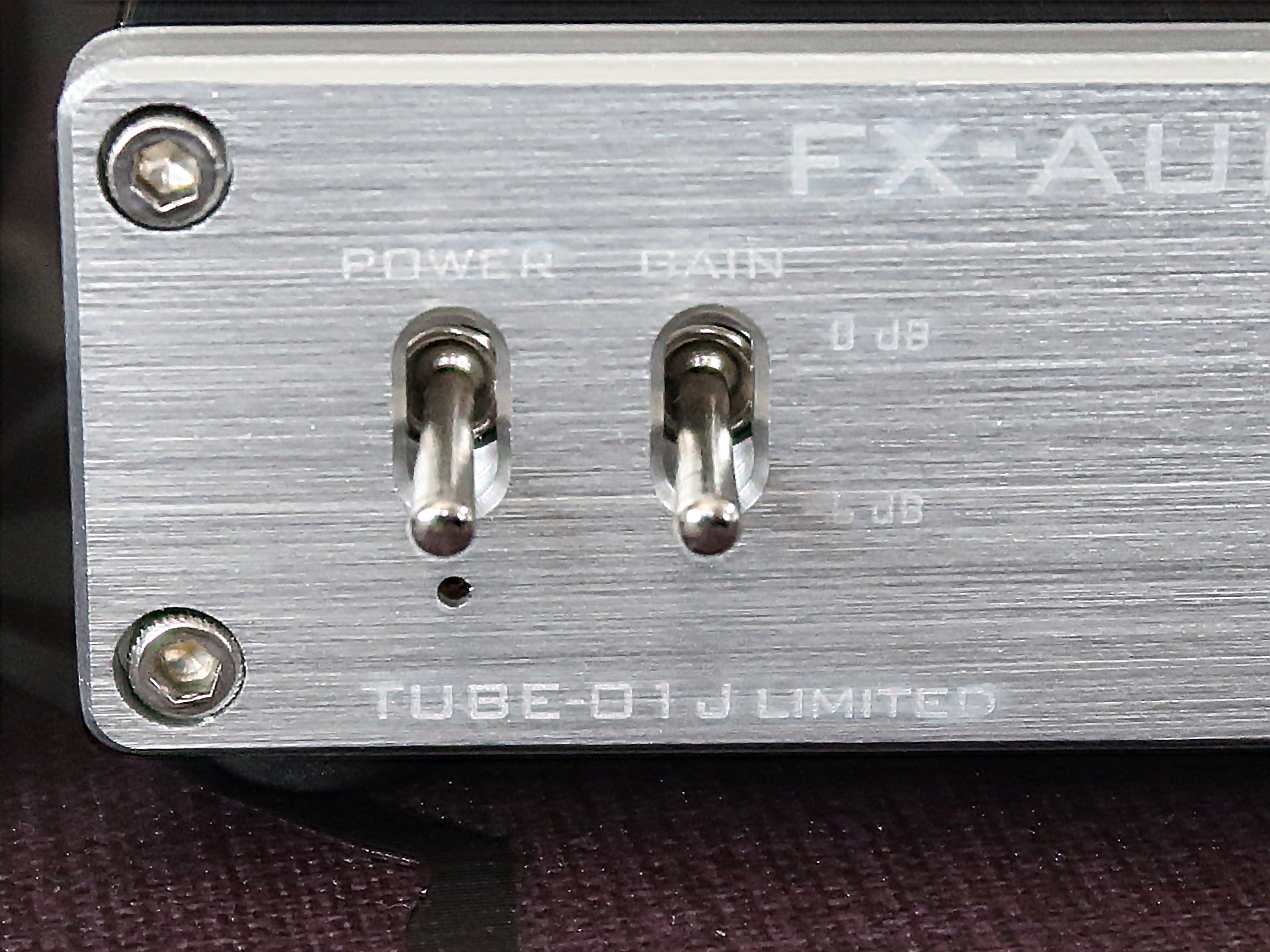 FX-AUDIO- TUBE-01J LIMITED : Salaryman C3