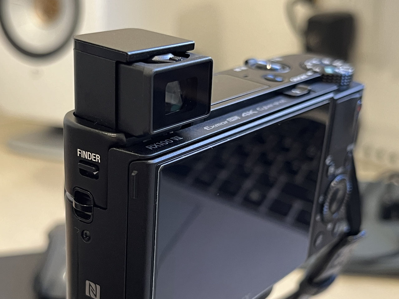 ソニー RX100VIIの諸々 : Salaryman C3