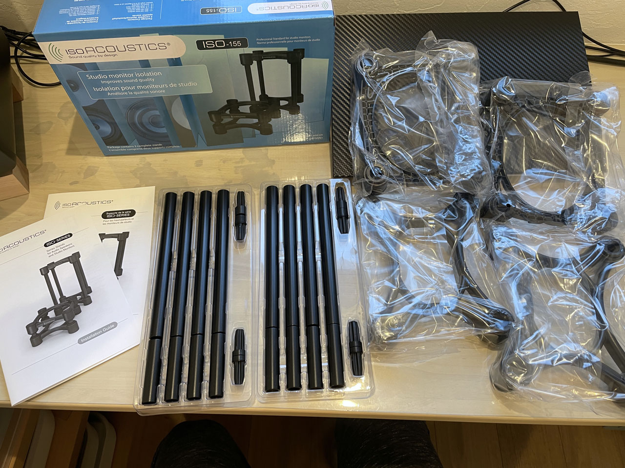 スピーカー・ウーファー ISO Acoustics ISO-155 ISO ACOUSTICS ISO-155 2本ペア 安心の日本正規品！ : サン