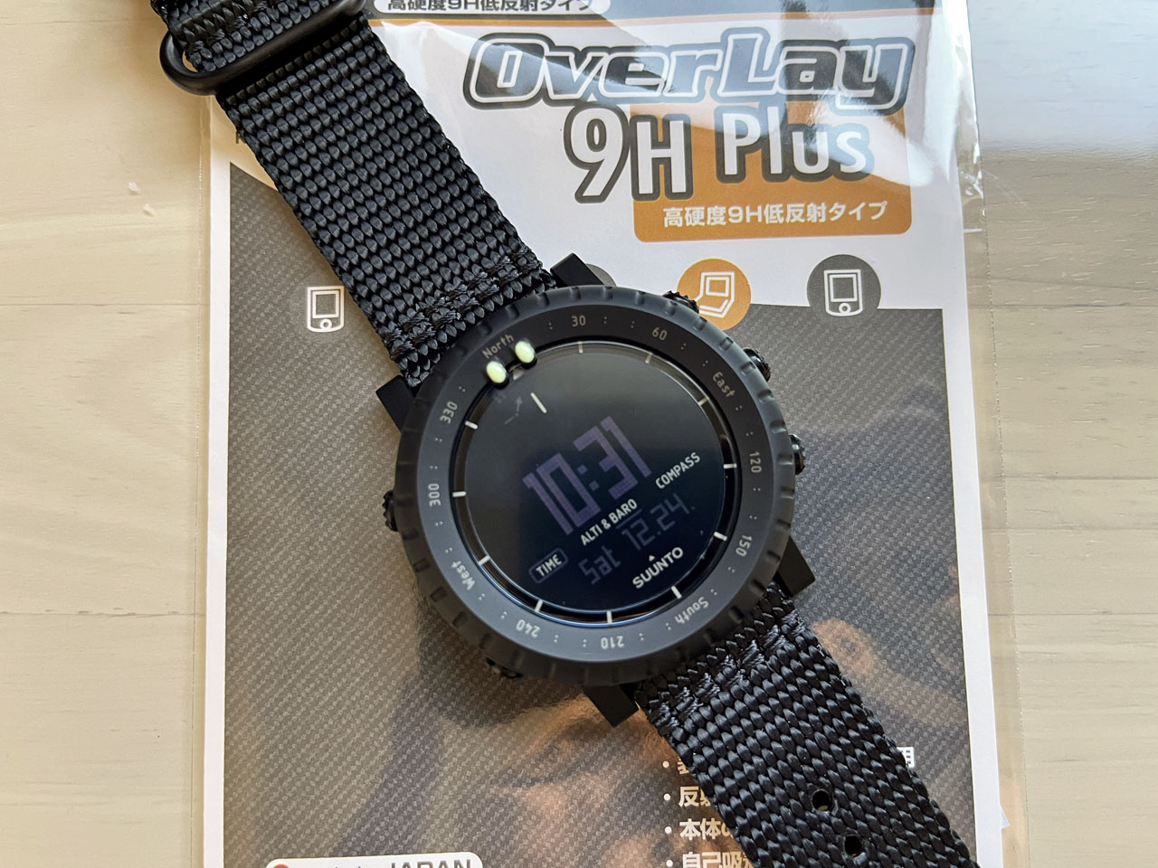 【美品】SUUNTO CORE ALL BLACK 傷防止フィルム取付 SUUNTO CORE ALPHA STEALTHに保護フィルム貼る : Salaryman C3