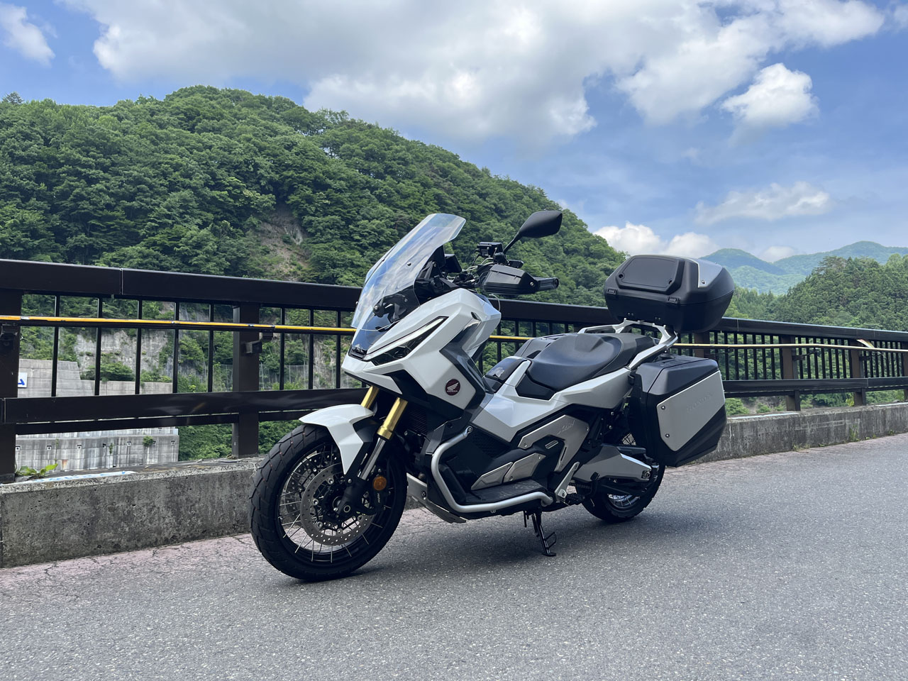 ホンダ X-ADV 2025年モデルの6ケ月（5000km）インプレ : Salaryman C3