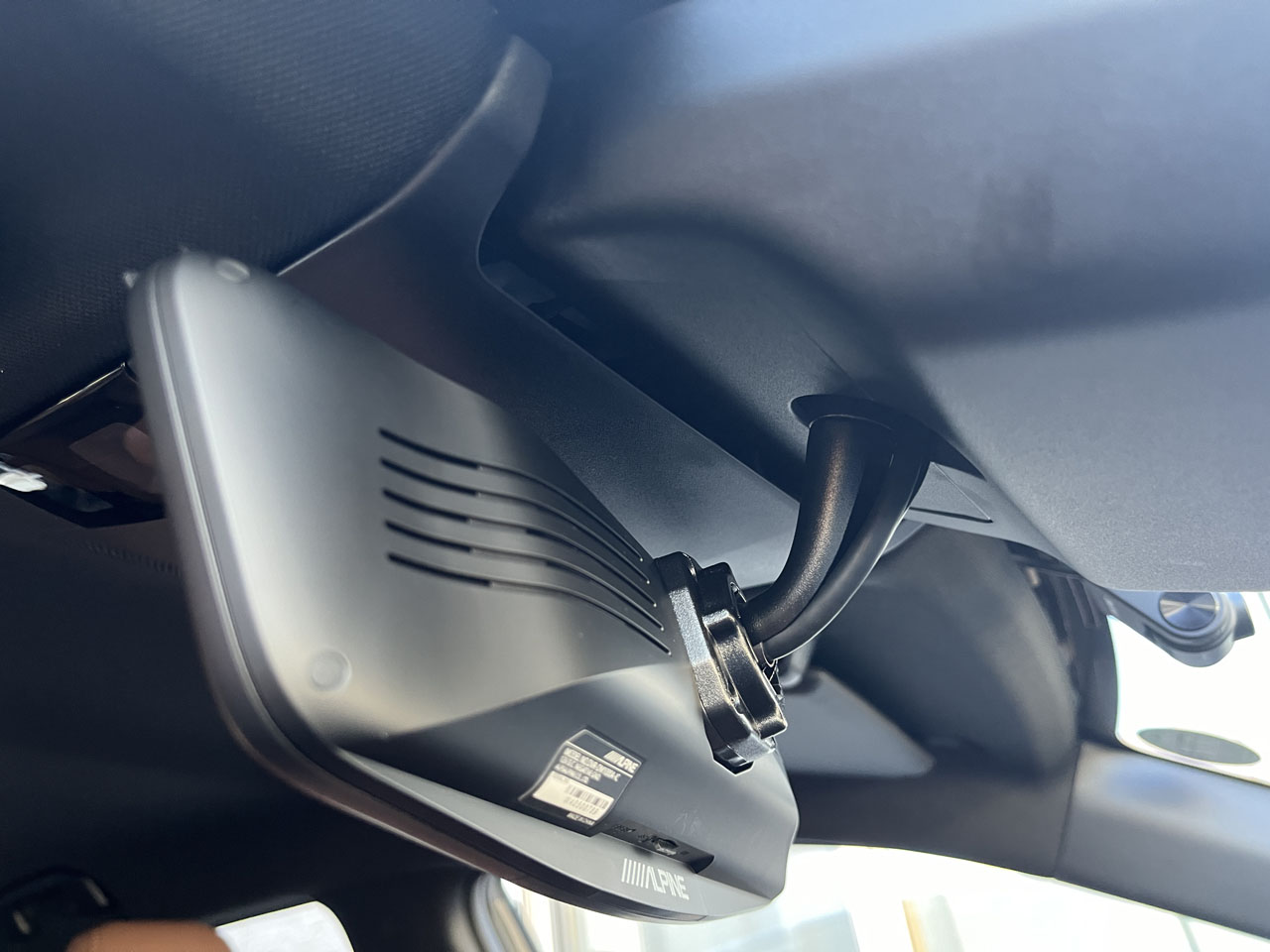 レクサスLBXに付けたアルパイン デジタルインナーミラーの感想