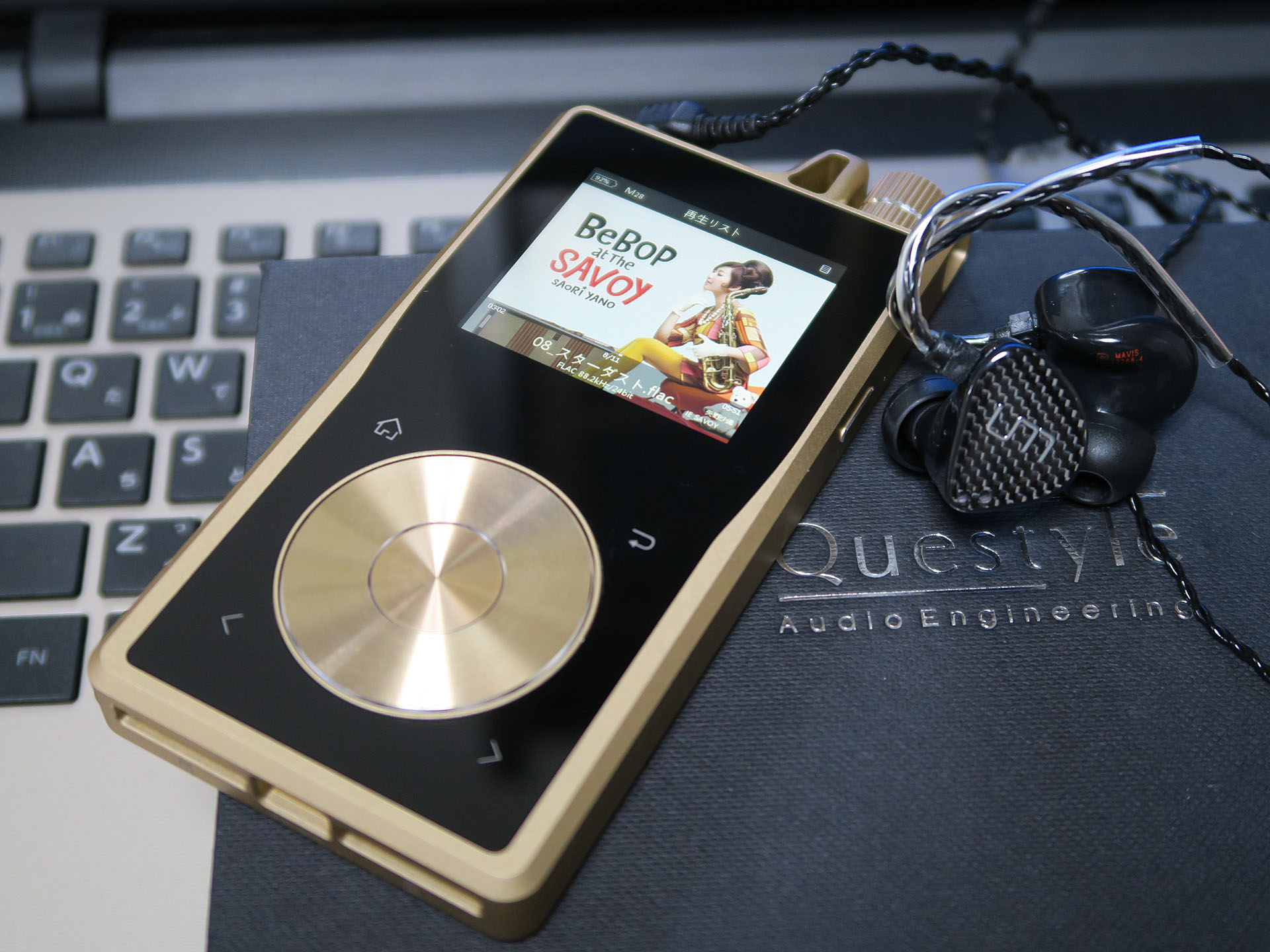 Questyle QP1R 　DAP ポータブルオーディオプレーヤー 美品】Questyle QP1R DAP ポータブルオーディオプレーヤー